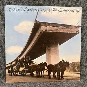 The Doobie Brothers The Captain And Me Vinyl 1973 Warner Bros BS 2694 Near Mint - Foto 1 di 6