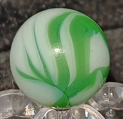 Vintage Alley Agate Flame Swirl Marble. 9/16" Mint. Stunning Example - Image 1 of 4