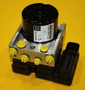 ✅🆗 ABS Modul Golf Caddy 1K0614117AC 1K0907379AF  ⭐ ⭐ GENERALÜBERHOLT ⭐ ⭐ - Bild 1 von 1