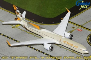 GeminiJets 1:400 777-9 Etihad Airways A6-FAA Folded Wingtop Configuration - Picture 1 of 1