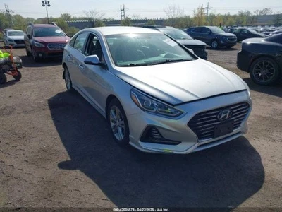 Used Front Left Door Assembly Front fits: 2018 Hyundai Sonata electric VIN 2 5th - Image 1 of 4