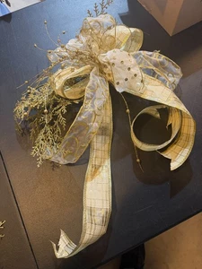 Christbaumspitze Schleife Weihnachtsschleife mit weiß & gold + goldenen Plektren (SR T-B) - Bild 1 von 3