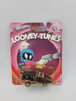Спортивный спойлер Marvin the Martian Real Riders 2012 Hot Wheels Looney Tunes - Изображение 1 из 4