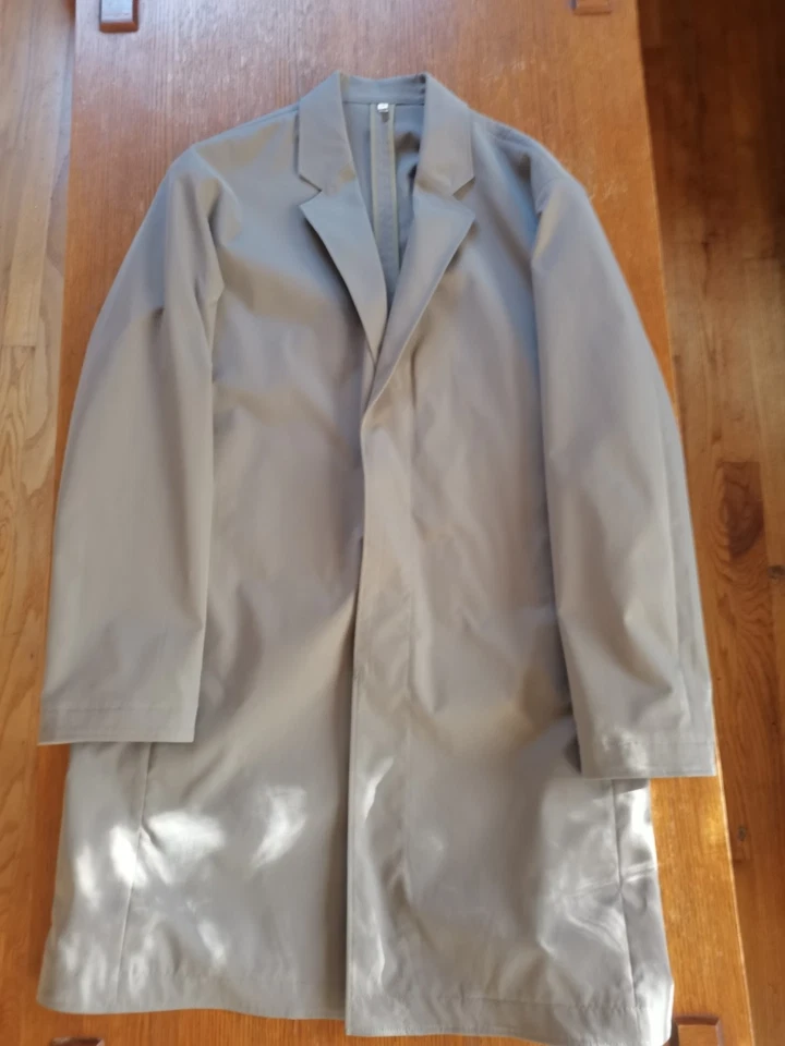 Abrigo de coche verde para hombre Muji LABO Foto 1 de 4