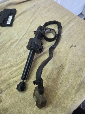 [OEM] Manillar izquierdo Honda CBR600RR 2007-2019 clip 53150-MFJ-305 Foto 1 de 4