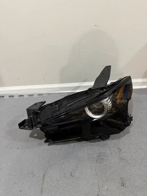 MAZDA CX30 2020-2023 OEM CONJUNTO DE FAROS LED IZQUIERDO NO ADAPTABLE USADO DGH9-51-040A Foto 1 de 4