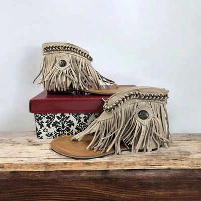 Naughty Monkey Olivia Wilde Nude Leather Fringe Thong Flat Sandals Women's 7 NIB - Image 1 of 4