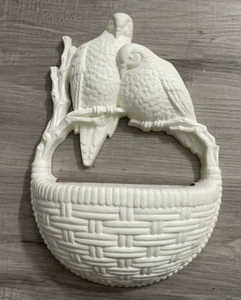 Maceta de bolsillo de pared Burwood Doves 2187 de mimbre blanco vintage años 70 BOHO - Imagen 1 de 7