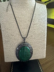 Large Malachite Stone And Antiqued Silver Pendant On Faux Leather Cord - Picture 1 of 3