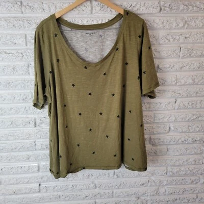 Camiseta para mujer Lane Bryant 26 28 Plus manga corta mezcla de algodón estrellas verdes Foto 1 de 4