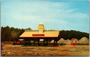 c1960 OCEAN CITY, Maryland Postcard FRONTIER TOWN Amusement Park Miniature Train - Picture 1 of 2