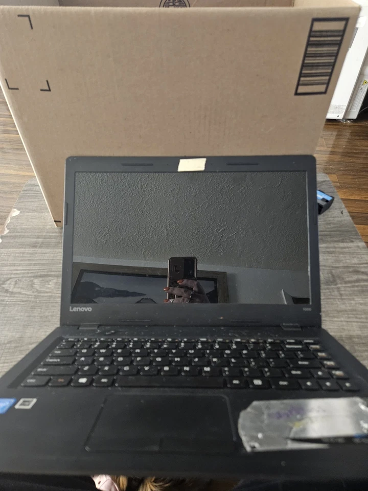 Portátil Lenovo Ideapad 100S-14IBR 14" - Celeron N3060 / 2GB / 32GB SIN PROBAR/PIEZAS Foto 1 de 4