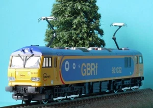 HORNBY R3135 CLASS 92 GBRF EUROPORTE no 92032 BOXED EXTRA PANTOGRAPH TOPS VGC - Picture 1 of 12