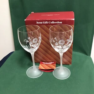 VTG Avon Gift Collection Hummingbird Crystal Goblets NEW Two in set - Picture 1 of 6