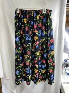 F-T Studio Silk Women's Skirt Sz 16 100% Silk Floral Design Great Cond - Picture 1 of 7