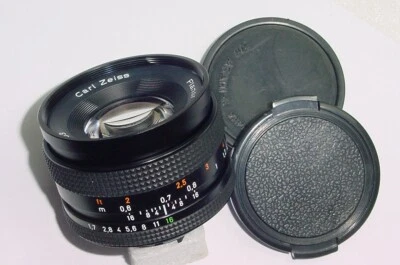 Contax Planar 50mm F/1.7 T* Carl Zeiss Standard Manual Focus Lens - Image 1 of 4