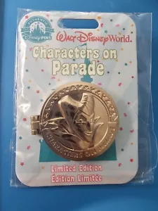 Disney Maleficent Dornröschenfiguren auf Parade Pin LE 2750 - Bild 1 von 1