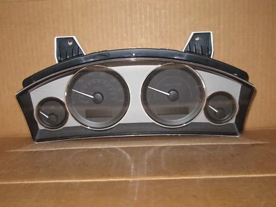 2008 08 Jeep Commander Grand Cherokee Speedometer Cluster 59K Foto 1 de 4