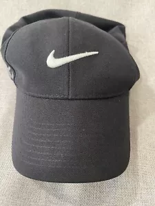 Nike Golf VRS 20XI Golf Black Hat Flexfit Tiger Woods Nike Swoosh - Picture 1 of 6