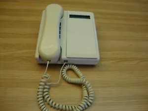 NORTHERN TELECOM DESK TELEPHONE PUSHBUTTON TELEPHONE - Picture 1 of 4