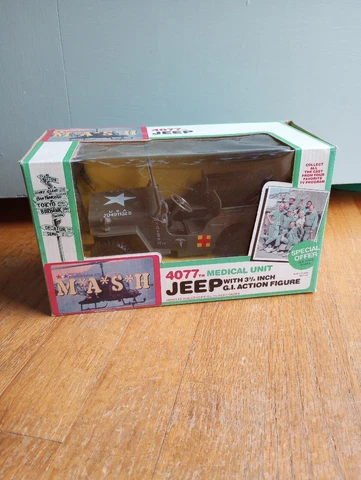 mash 4077 Jeep & action figure TriStar Vintage Lot Cover