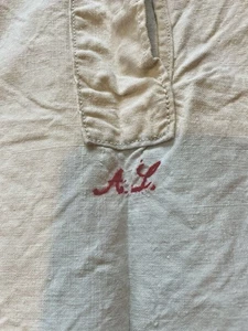 Altes LEINEN Nachthemd Ur-Oma Oma handgenäht Monogramm Weiß True Vintage - Bild 1 von 10