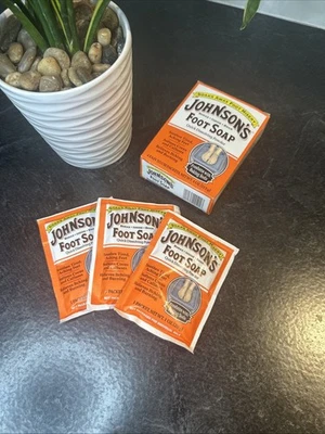 Jabón para pies Johnsons de colección polvo de disolución rápida calma los pies *3 de 4 paquetes Foto 1 de 4