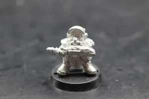 Warhammer 40k Rogue Trader Squats Lasgun 5 Iron Claw 2nd Release Metal - Picture 1 of 2
