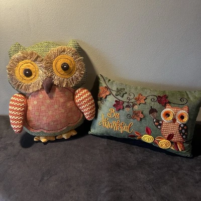 Set Of 2 Fall Owl Pillows 9”x 13” And 11”x 14”, Tweeds And Knits. Excellent - Image 1 of 4