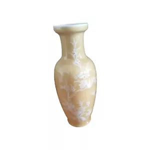 Chinese yellow porcelain vase vintage Chinese ceramic - Picture 1 of 4