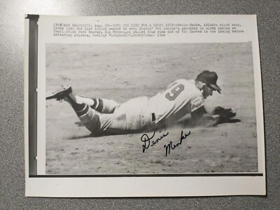 DENIS MENKE BRAVES SIGNED AUTOGRAPHED VINTAGE 1966 WIREPHOTO WIRE PHOTO - Image 1 of 3