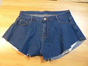 +FALMER HERITAGE PANTALONCINI DONNA XXL (33x2,5) DENIM BOYFRIEND - VITA ALTA - USATI IN OTTIME CONDIZIONI - Foto 1 di 4