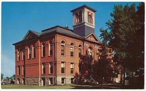 Hubbard County Court House, Park Rapids, Minnesota - Bild 1 von 2