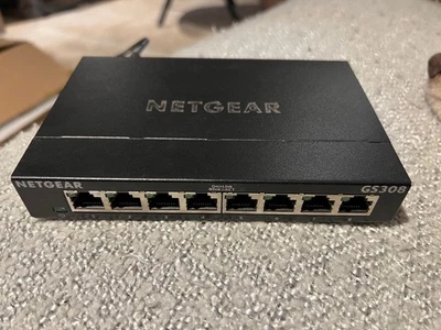 NETGEAR GS308 8 Port Smart Managed Plus Network Switch - very good condition - Image 1 of 2