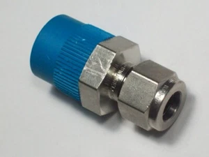 1- Swagelok Stainless Steel Fitting, 3/8" OD Tube x 1/2" Male NPT, SS-600-1-8 - Picture 1 of 3