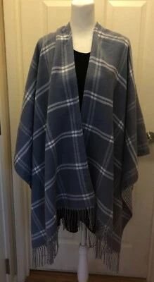 Capa/envoltura reversible Jones New York azul y blanco nueva con etiquetas. Talla única. Poliéster. Foto 1 de 4