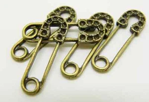50 pz ciondoli ciondoli spille di sicurezza vintage ottone metallo spedizioni da USA immediate - Foto 1 di 4