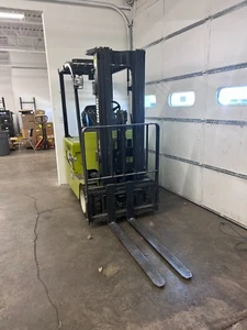 Used Clark Electric Forklift for Sale - 3052 Hours - Picture 1 of 6