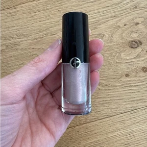 Armani Beauty - Tint renovation Liquid Eyeshadow in Shade 8 Rose - Picture 1 of 2