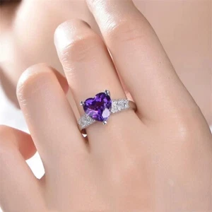 3 Karat Herzschnitt simulierter lila Amethyst Solitär Ring in 14k weiß vergoldet - Bild 1 von 5