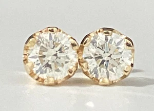 1.0CT GIA certified Round Brilliant Diamond Stud Earrings - Picture 1 of 10