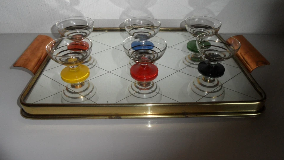 50er Jahre Spiegel Tablett Rauten Messing mid century mit 6 Likörgläsern farbig - Bild 1 von 4