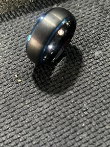 Men's Black and Aqua Tungsten Carbide Ring. Size 12 - Picture 1 of 6