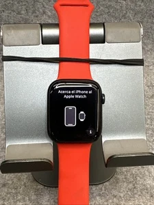 Apple Watch Series 9 45mm Black Aluminum with Band GPS - Zdjęcie 1 z 5