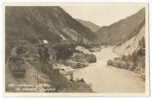 B.C. Canada ~ Treno ferroviario nel Fraser Canyon RPPC foto reale anni '30 - Foto 1 di 2