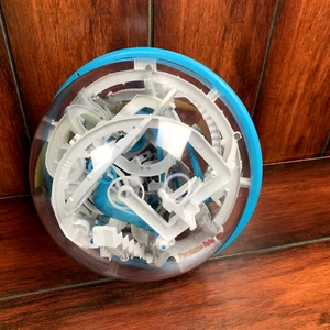 Perplexus Epic Spin Master 3D Sphere Ball Maze Puzzle Labyrinth Challenging Game - Picture 1 of 4