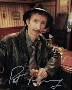 PATRICK MURRAY - Mickey Pearce en Only Fools and Horses foto firmada a mano 10 x 8 - Imagen 1 de 1