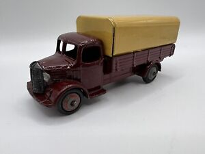 DINKY TOYS 413 AUSTIN COVERED WAGON