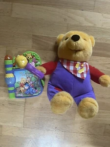 VTech Disney Winnie The Pooh Slide N Learn Storybook Electronic Tigger Piglet - Picture 1 of 2