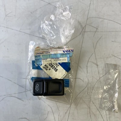Volvo 1995 - 1998 960 S90 V90 OEM Sunroof Control Switch  NEW 9128266 - Image 1 of 4
